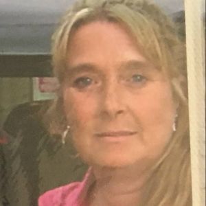 Meet your Posher, Debra